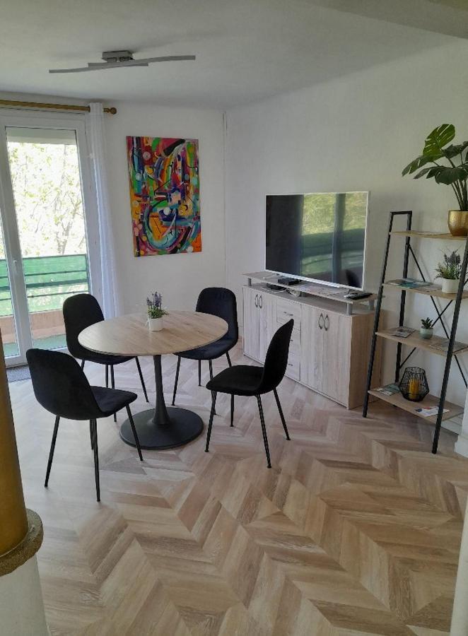 Appartement Aux Alyscamps 2, Climatisation, Wifi, Parking Arles Ngoại thất bức ảnh